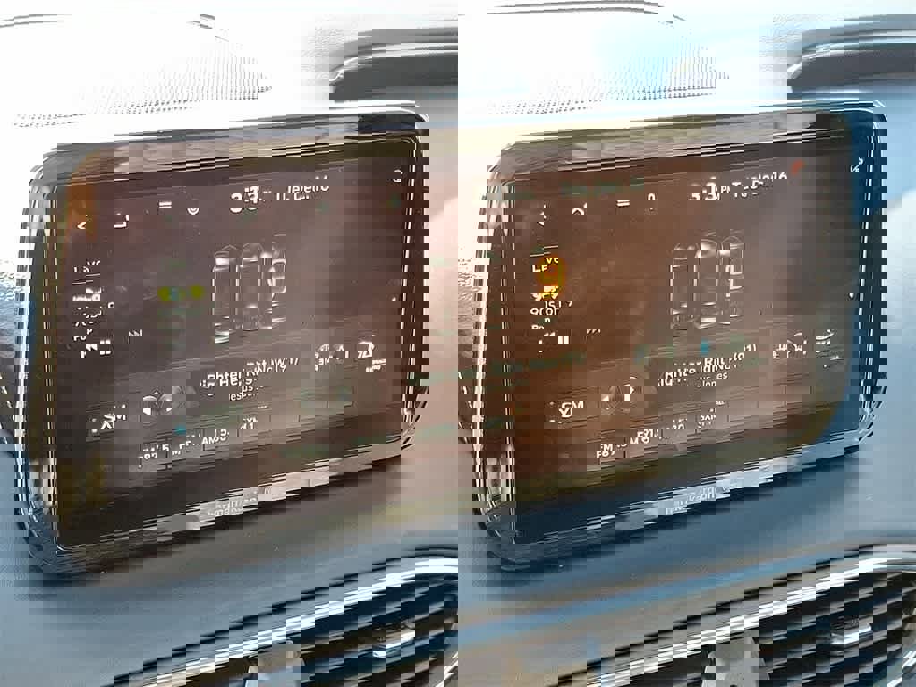 Used 2022 Hyundai Santa Fe Limited w/ Cargo Package image 18