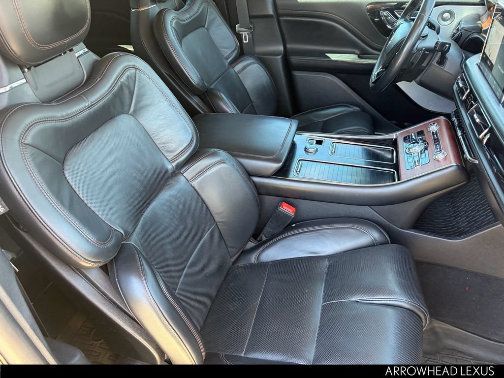 Used 2021 Lincoln Aviator Reserve w/ Equipment Group 210A AWD/4WD image 32