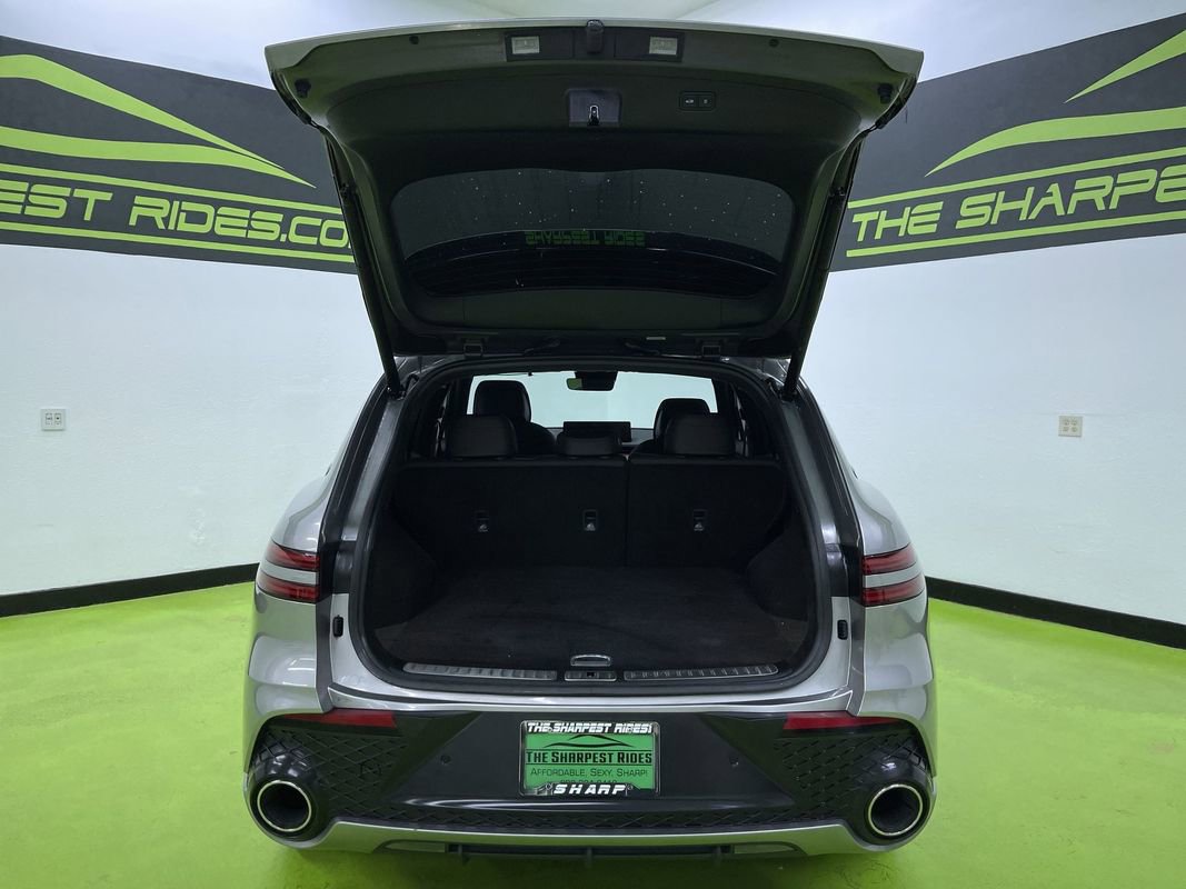 Used 2022 Genesis GV70 3.5T Sport w/ Sport Prestige Package image 9