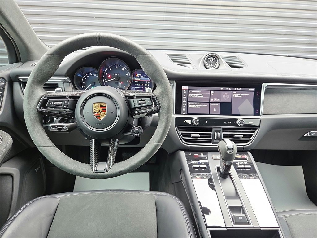 Used 2023 Porsche Macan GTS image 8