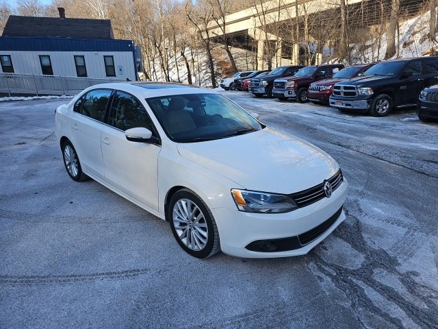 Used 2011 Volkswagen Jetta SEL