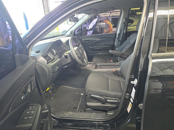 Used 2023 Honda Ridgeline Sport image 9