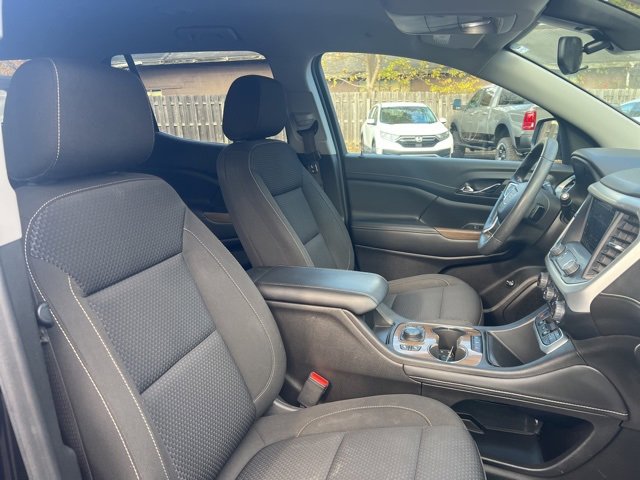 Used 2023 GMC Acadia SLE w/ Driver Convenience Package image 12