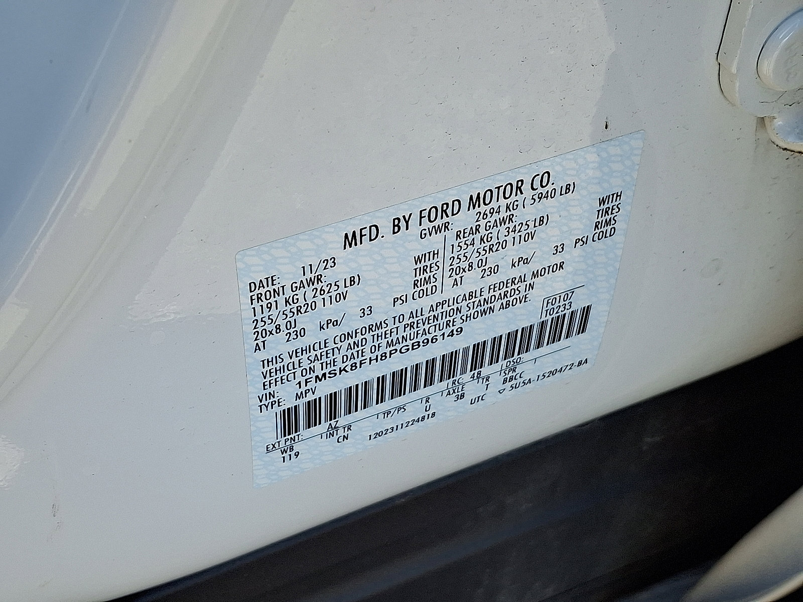 Certified 2023 Ford Explorer Limited w/ Limited Technology Package image 28