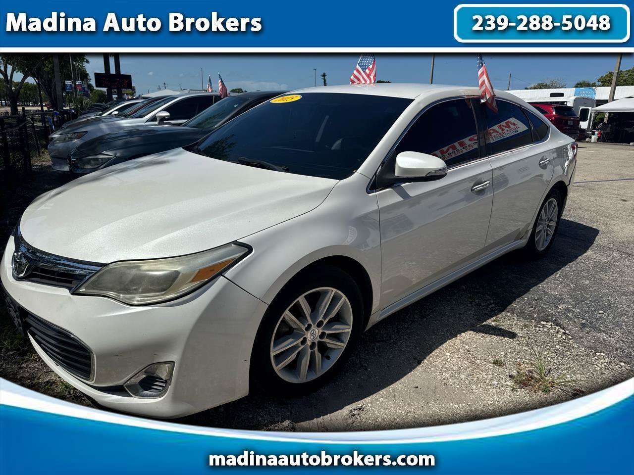 Used 2015 Toyota Avalon XLE FWD image 1