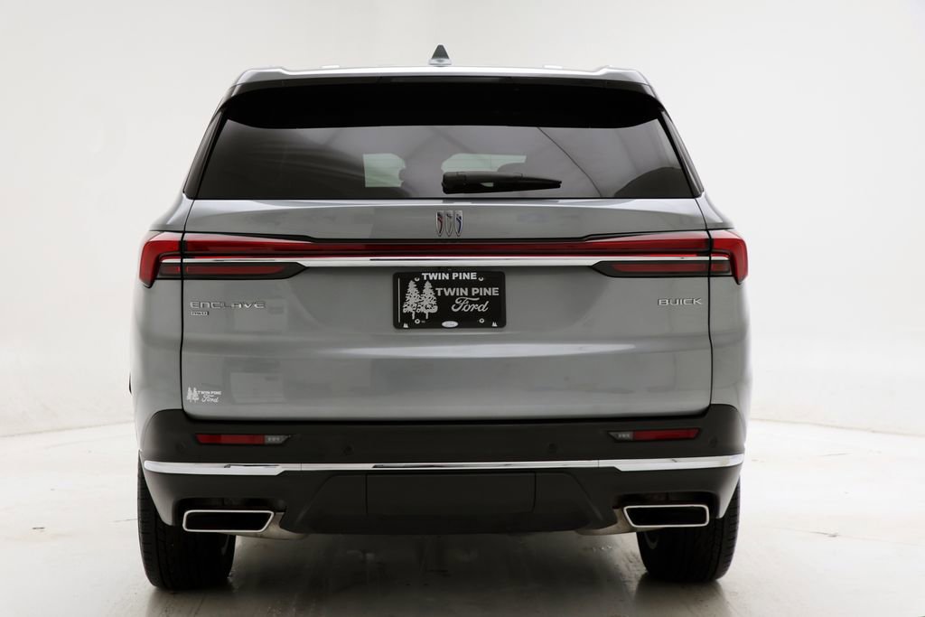 Used 2025 Buick Enclave Preferred image 7