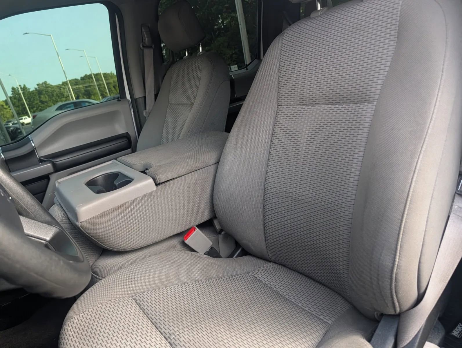 Used 2020 Ford F150 XLT w/ Trailer Tow Package AWD/4WD image 8