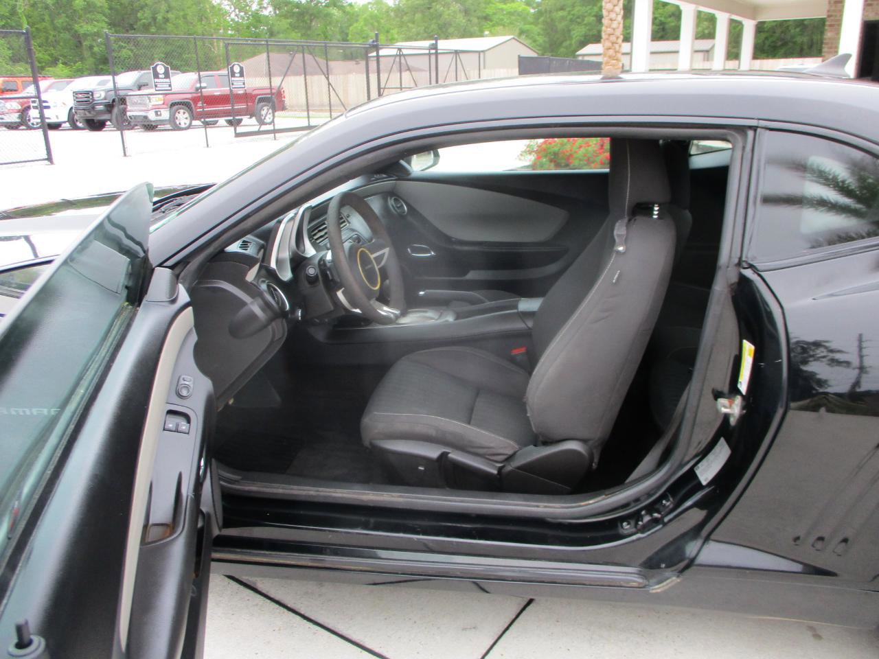 Used 2010 Chevrolet Camaro LS RWD image 13