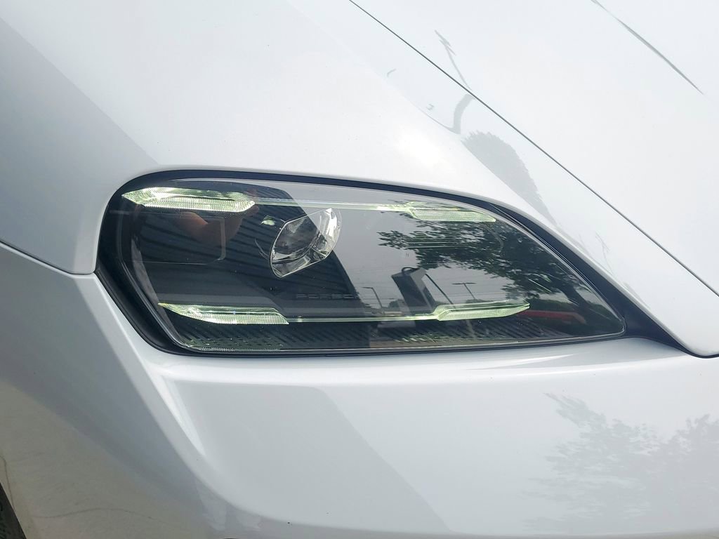 Certified 2025 Porsche Taycan 4S image 25