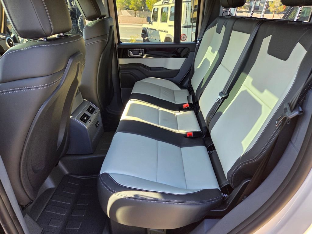 New 2025 INEOS Grenadier Fieldmaster Edition image 11