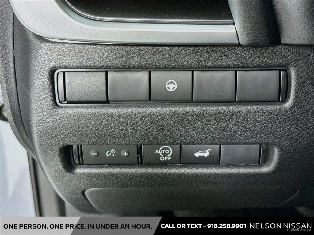 New 2026 Nissan Rogue Dark Armor FWD image 10
