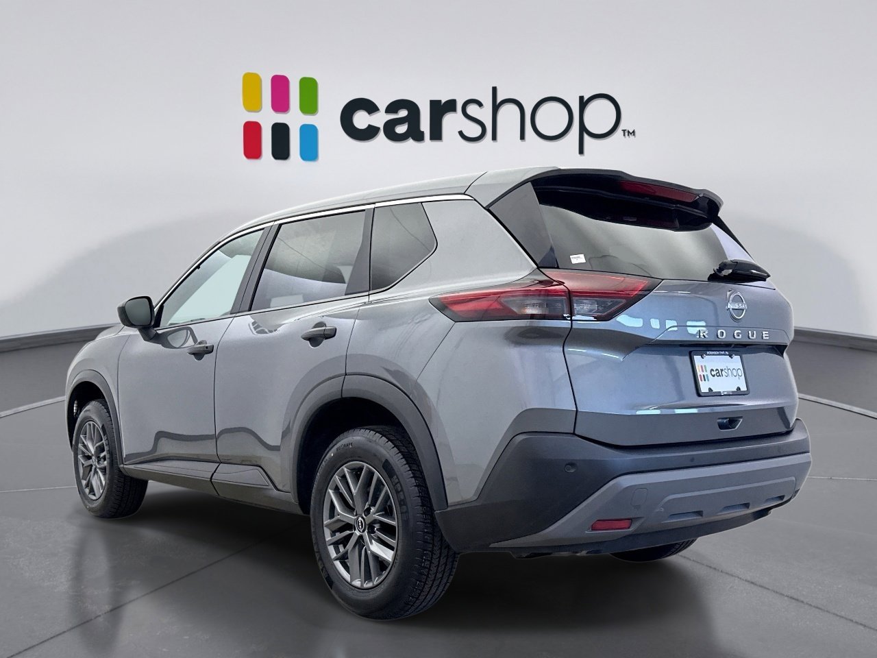 Used 2023 Nissan Rogue S image 3