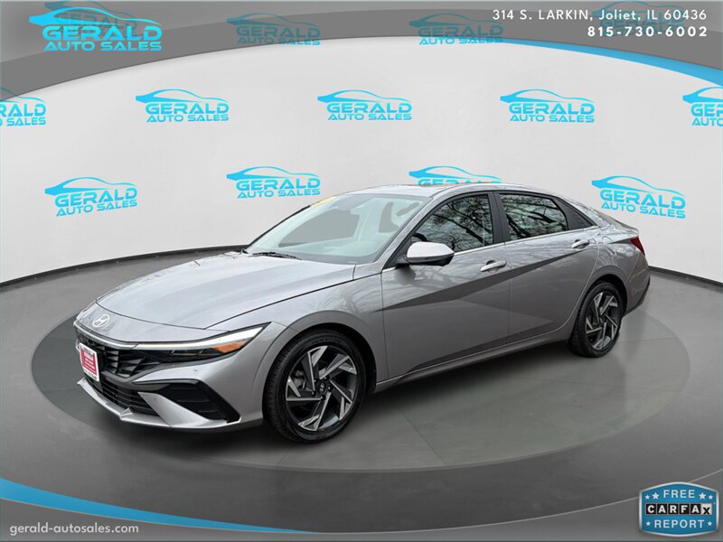 Used 2024 Hyundai Elantra Limited image 1