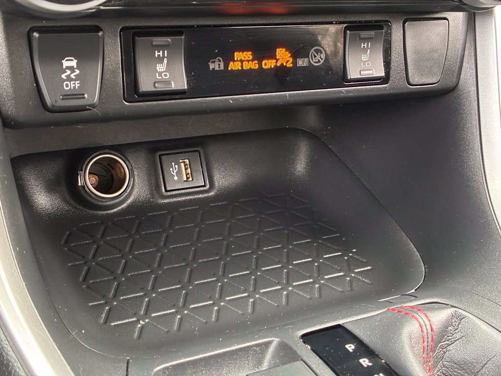 Used 2023 Toyota RAV4 SE w/ Weather & Moonroof Package AWD/4WD image 26