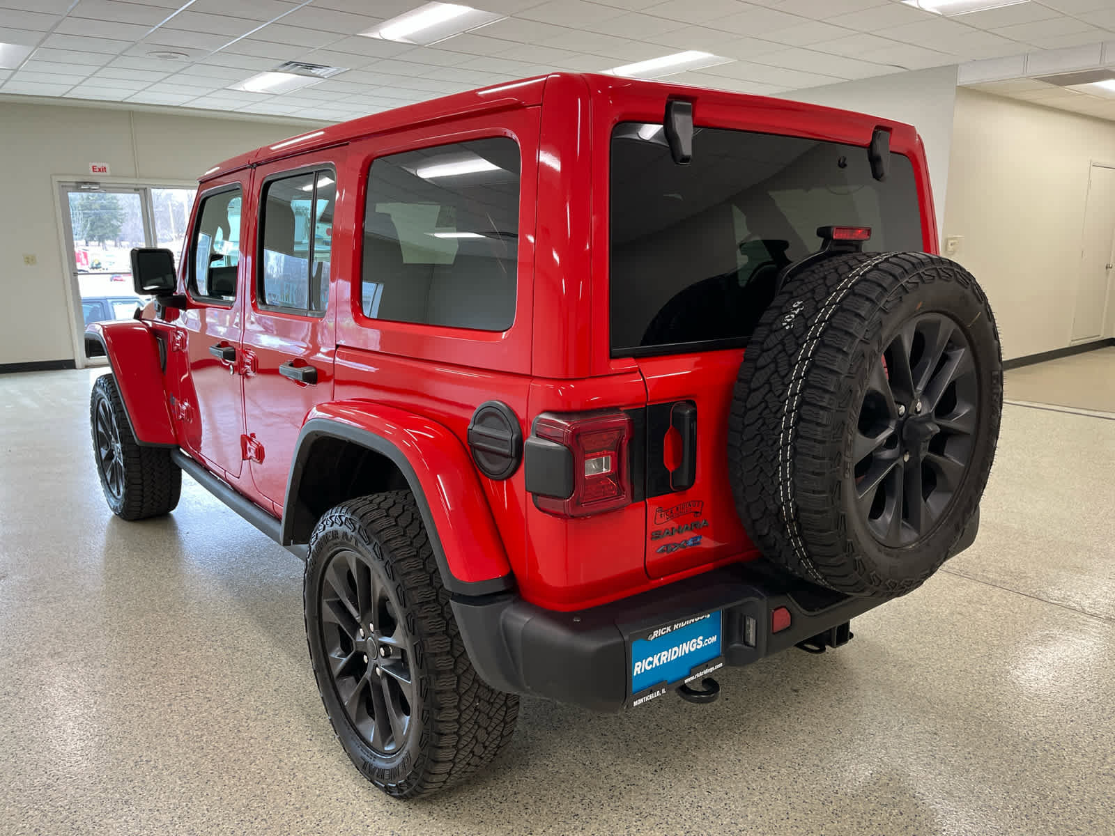 Used 2025 Jeep Wrangler Backcountry image 7