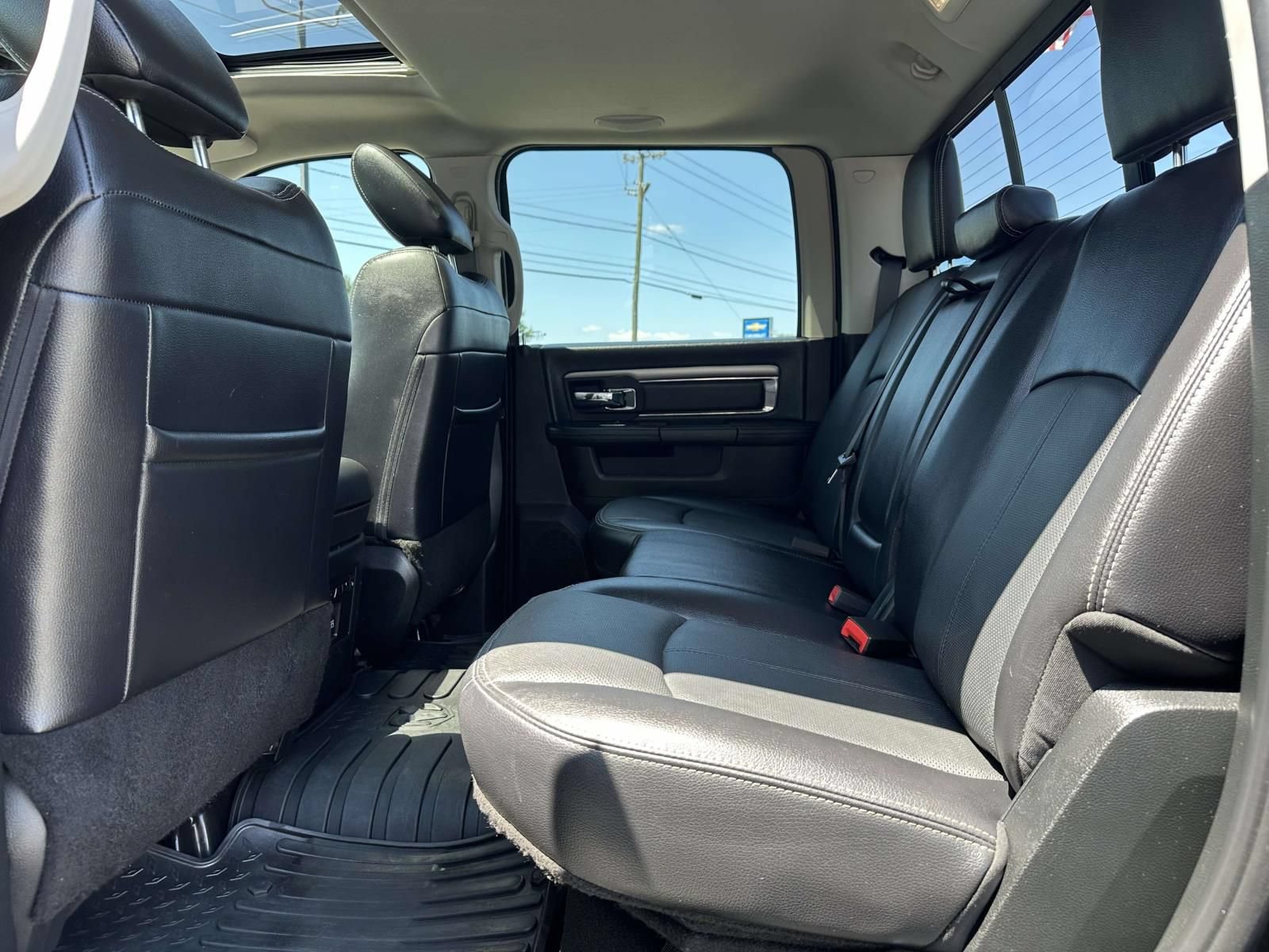 Used 2018 RAM 2500 Laramie w/ Sport Appearance Group AWD/4WD image 24