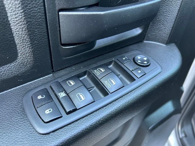 Used 2021 RAM 1500 Tradesman w/ Chrome Appearance Package image 29