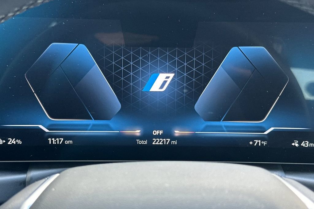 Used 2023 BMW i4 eDrive35 w/ Premium Package RWD image 28