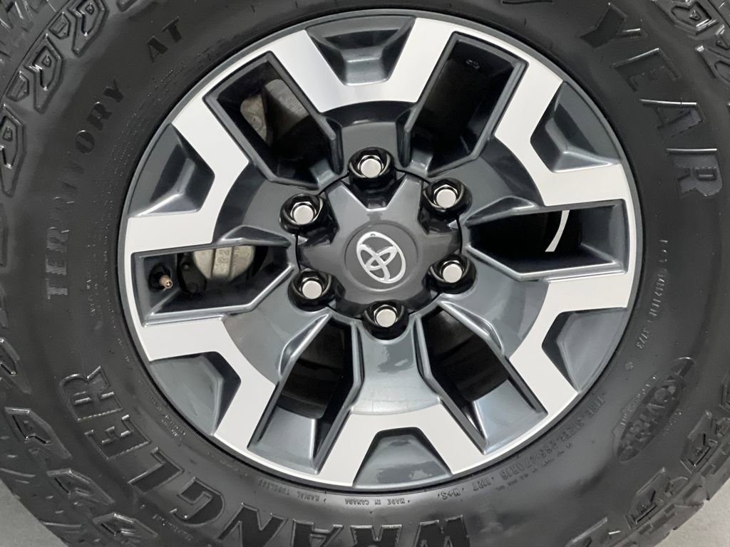Used 2023 Toyota Tacoma TRD Off-Road image 64
