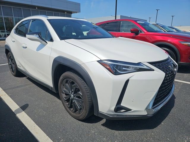 Used 2021 Lexus UX 250h image 2