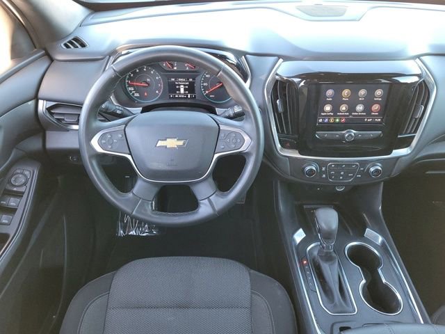 Used 2023 Chevrolet Traverse LT image 10