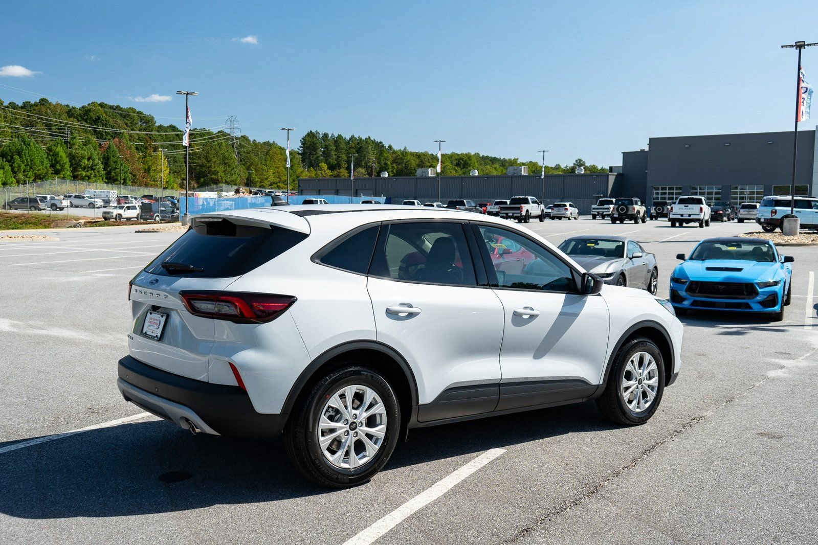 New 2026 Ford Escape Active w/ Tech Pack #1 FWD image 10