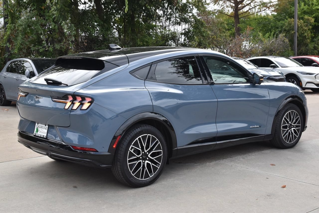 Certified 2024 Ford Mustang Mach-E Premium AWD/4WD image 7