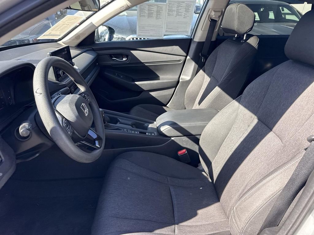 Used 2024 Honda Accord EX image 18