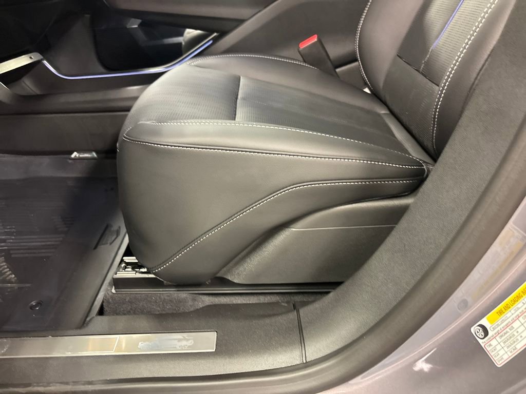 New 2026 Cadillac Lyriq Premium Luxury image 26