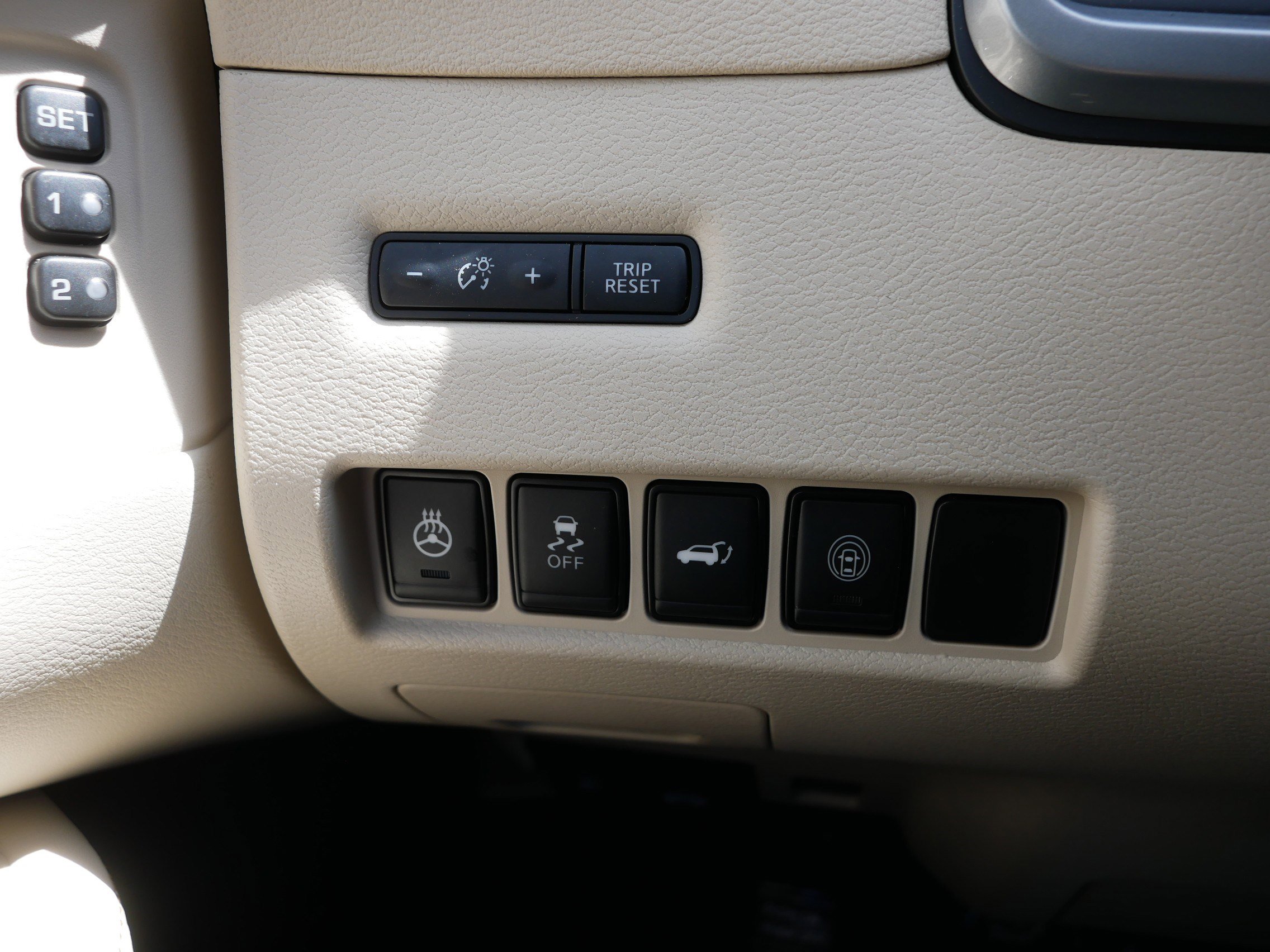 Used 2024 Nissan Murano Platinum w/ Cargo Package AWD/4WD image 26