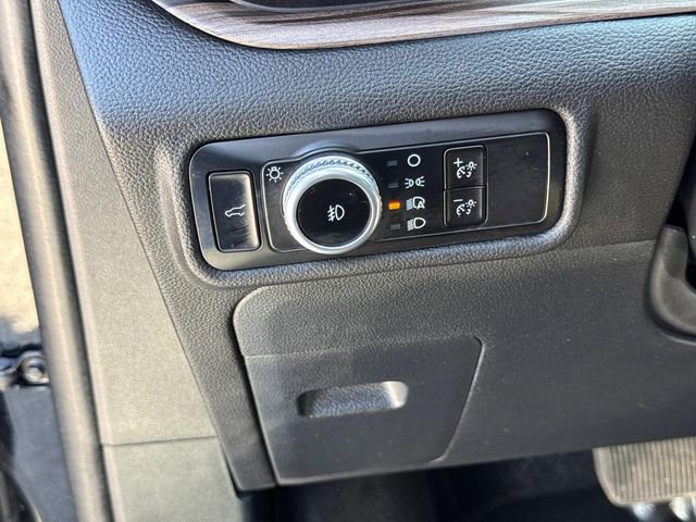 Used 2023 Ford Explorer Limited w/ Equipment Group 301A image 34