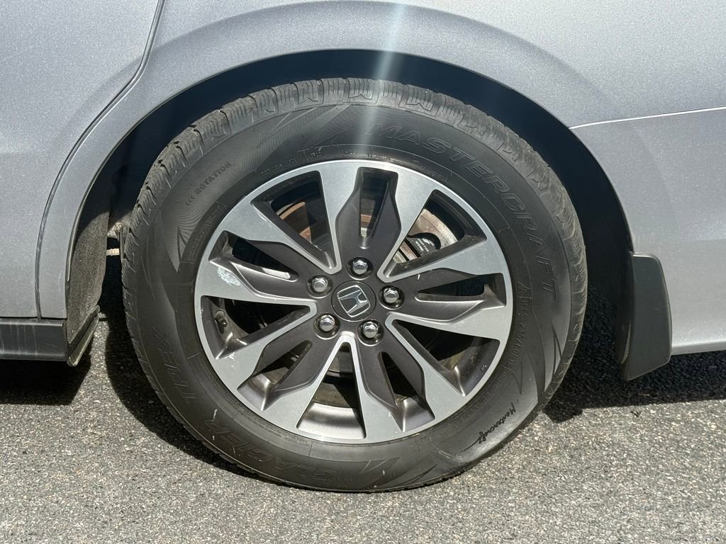 Used 2022 Honda Odyssey EX-L image 40