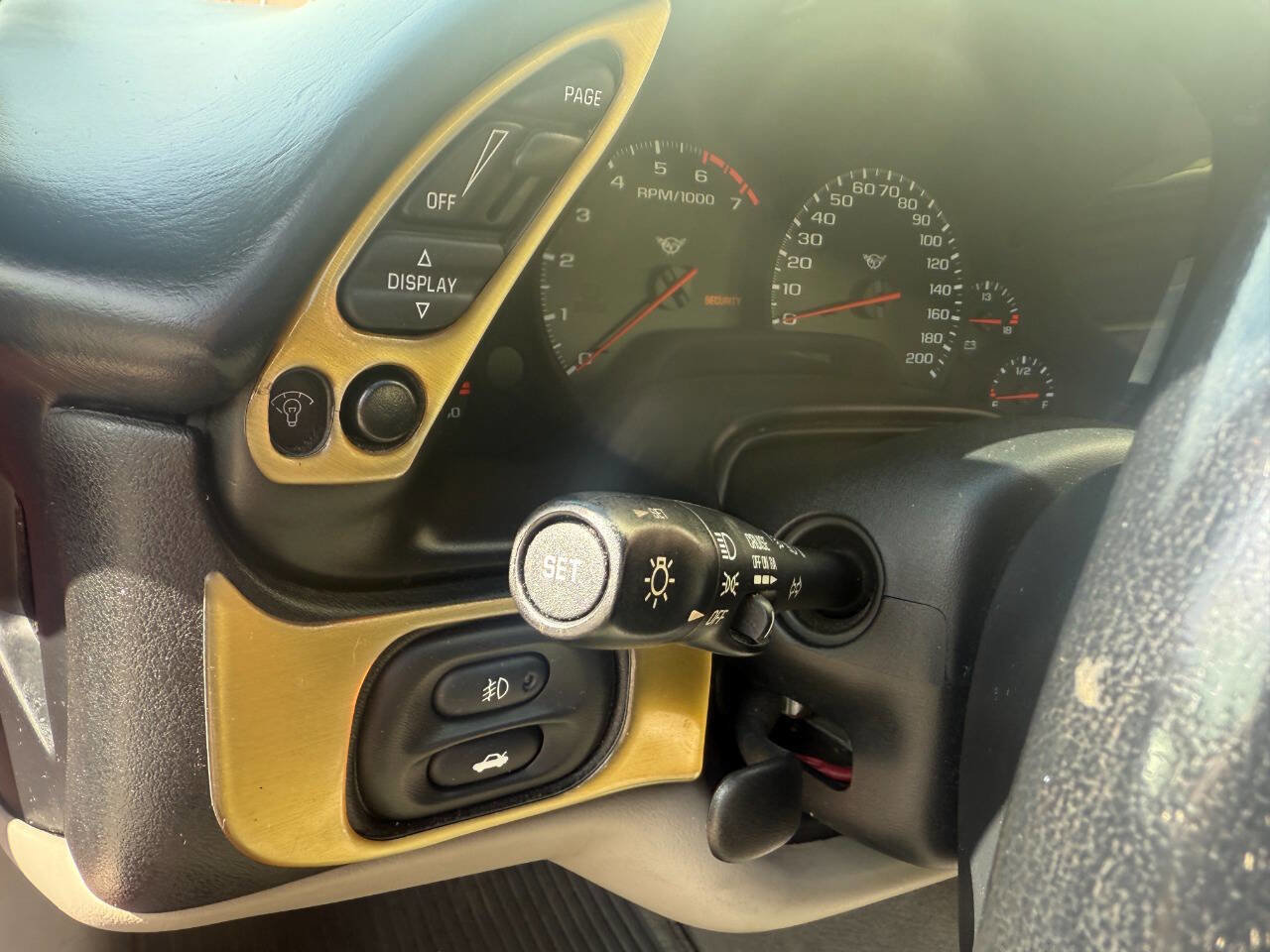 Used 2002 Chevrolet Corvette Coupe w/ Preferred Equipment Group2 image 15