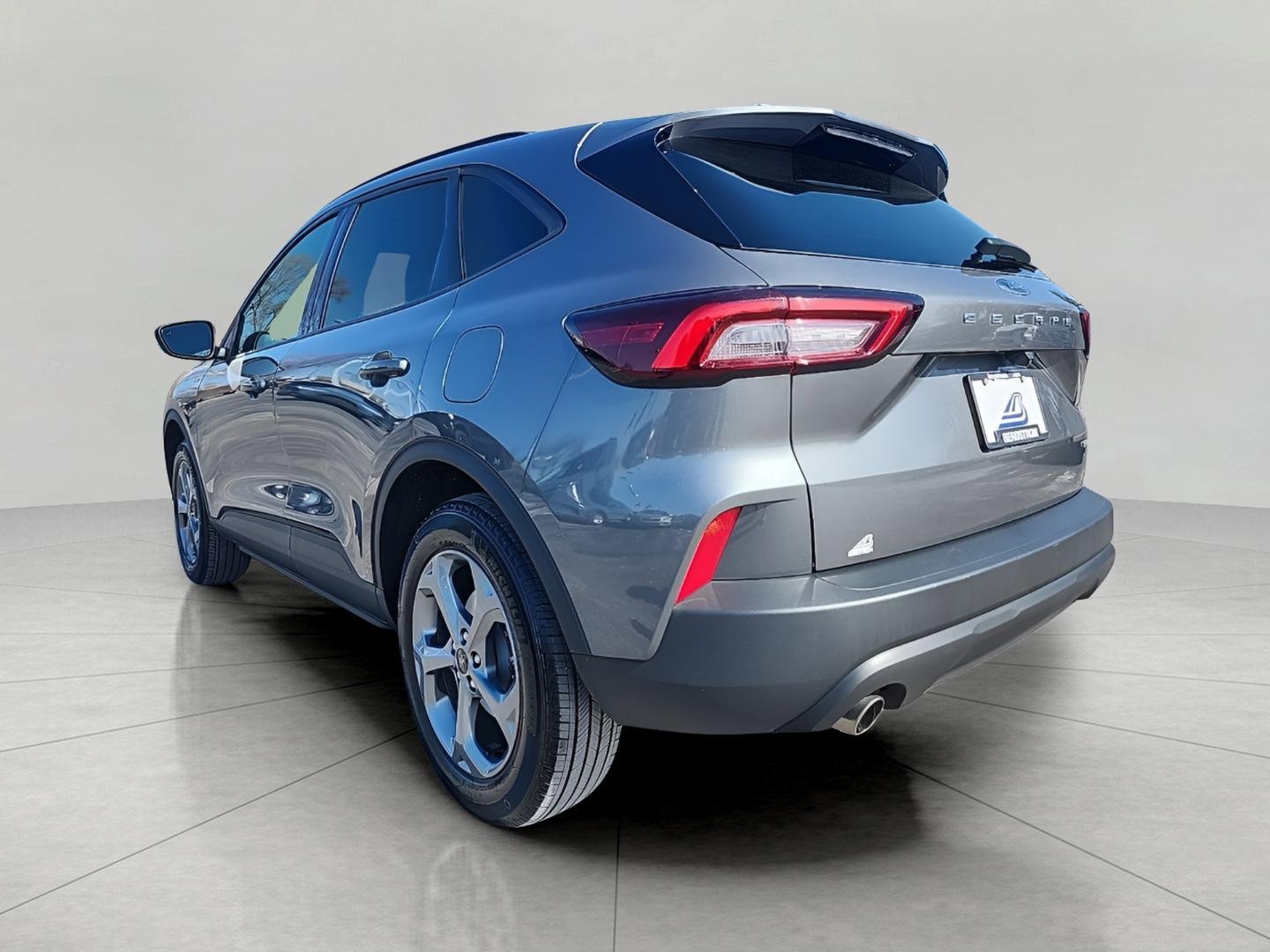 Certified 2025 Ford Escape ST-Line AWD/4WD image 9