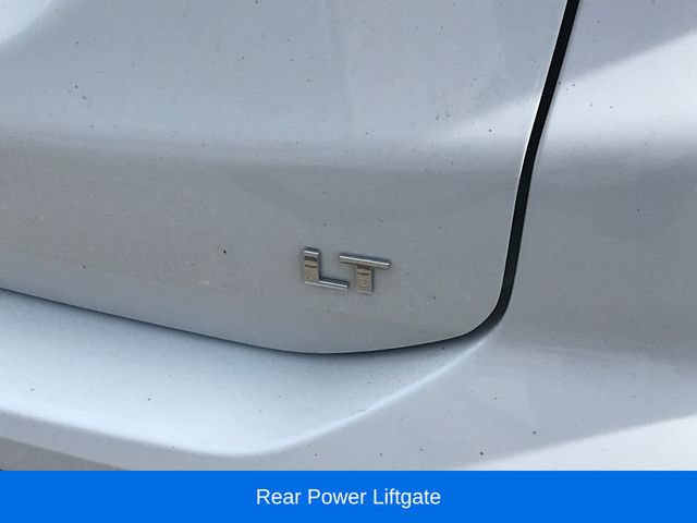 Used 2020 Chevrolet Equinox LT w/ Driver Convenience Package FWD image 3