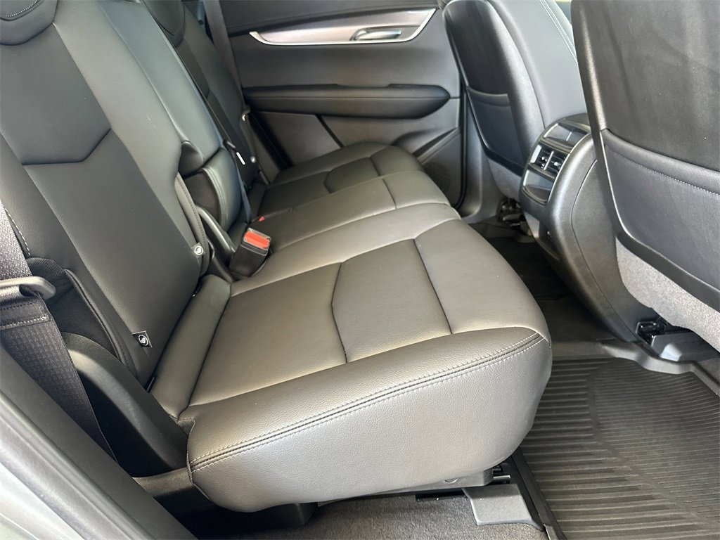 New 2025 Cadillac XT5 Luxury w/ LPO, Floor Liner Package image 31
