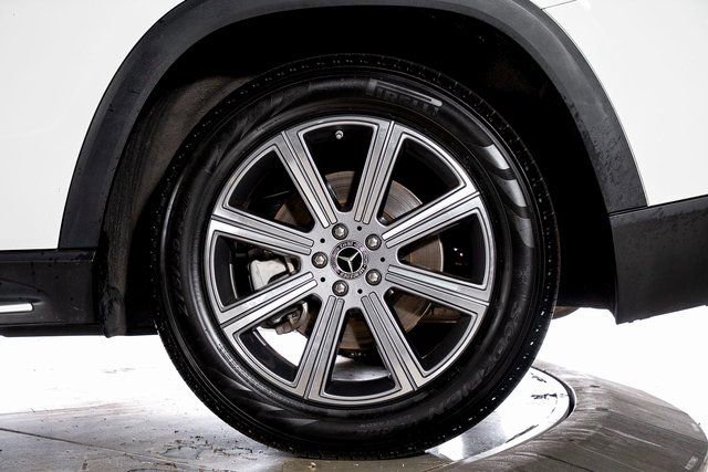 Used 2022 Mercedes-Benz GLS 450 4MATIC image 12