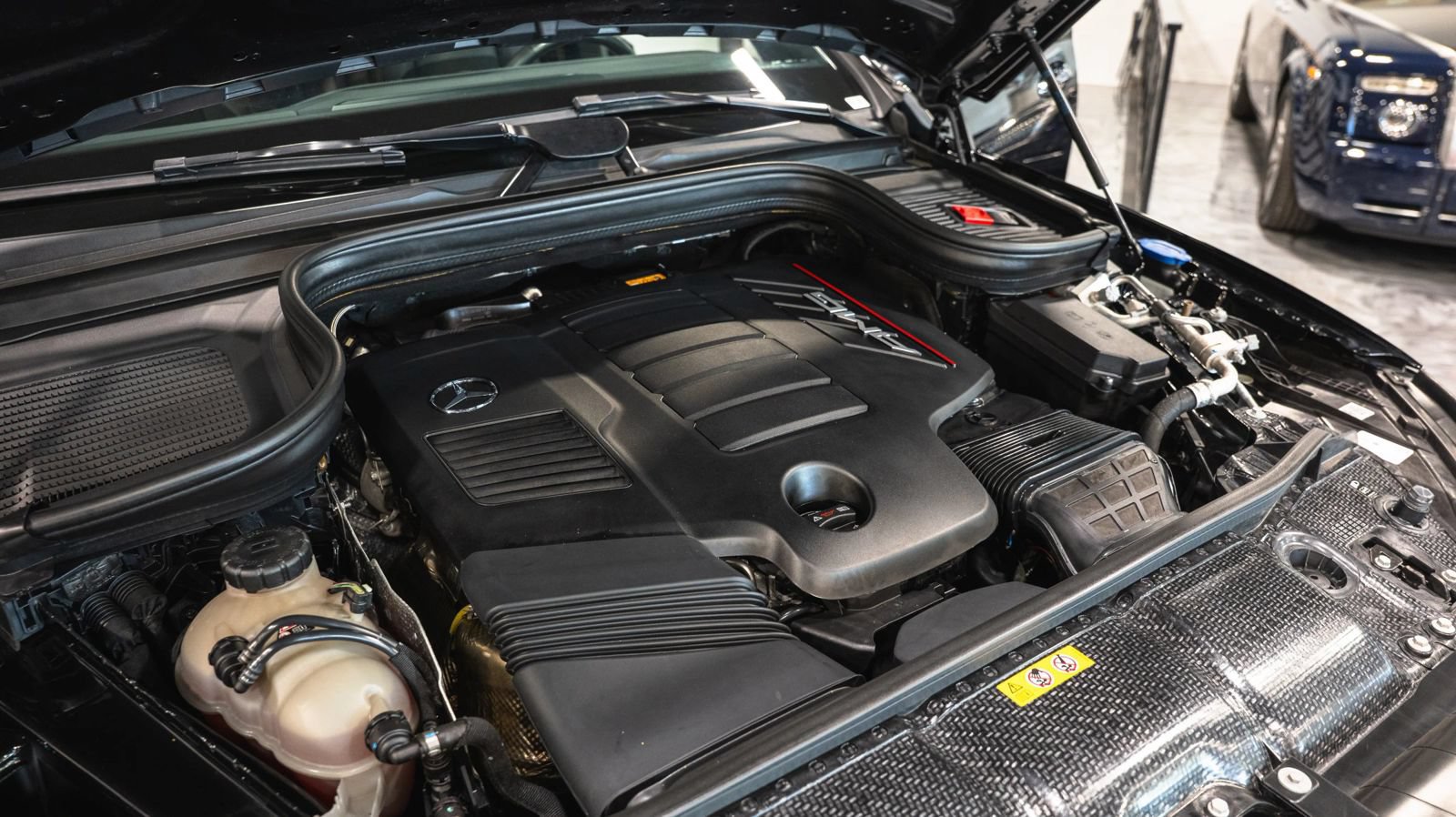 Used 2024 Mercedes-Benz GLE 53 AMG 4MATIC Coupe w/ Driver Assistance Package image 39