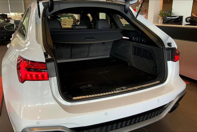 Certified 2025 Audi RS 6 performance w/ Executive Package image 20