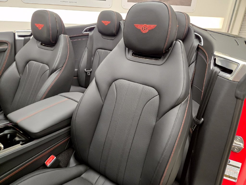 New 2025 Bentley Continental GTC AWD/4WD image 31