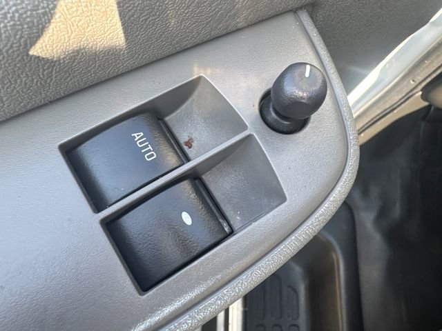 Used 2023 GMC Savana 2500 w/ Driver Convenience Package image 21