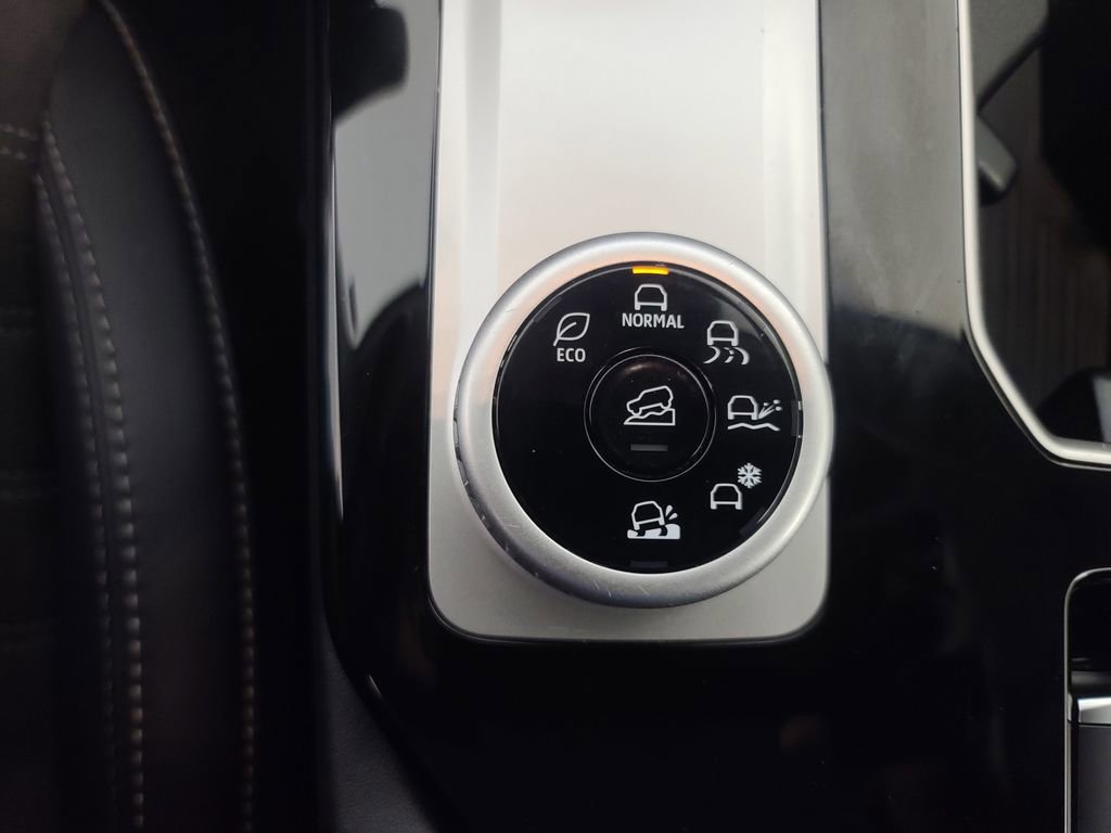 Used 2025 Mitsubishi Outlander SE AWD/4WD image 36