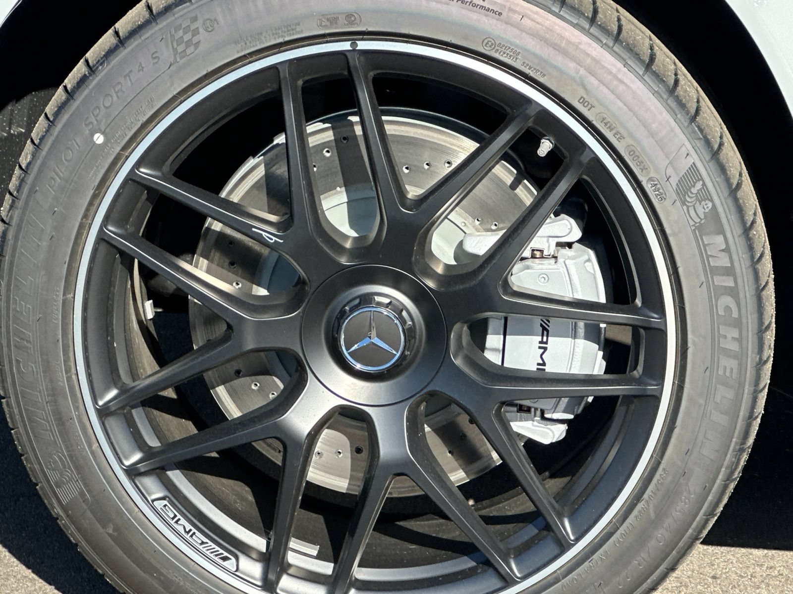 New 2026 Mercedes-Benz GLE 53 AMG 4MATIC image 32