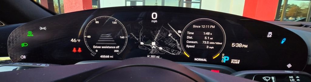 Used 2022 Porsche Taycan image 21