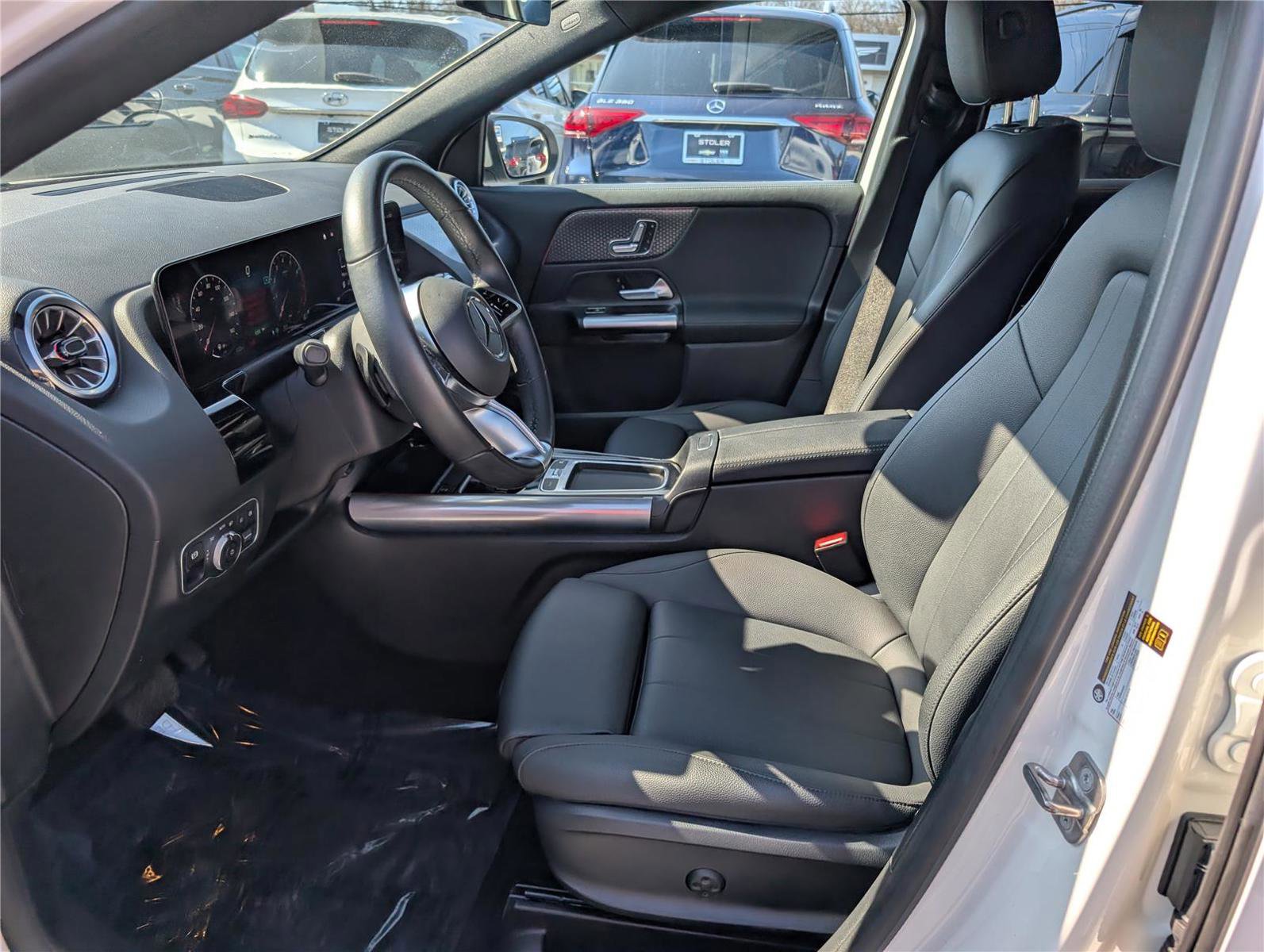Used 2025 Mercedes-Benz GLA 250 image 16