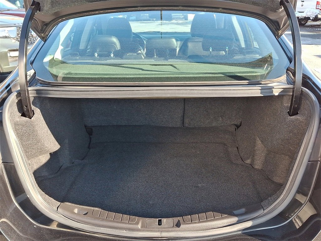 Used 2015 Ford Fusion SE w/ Equipment Group 202A image 27