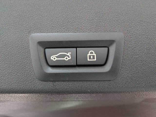 Used 2023 BMW XM AWD/4WD image 27
