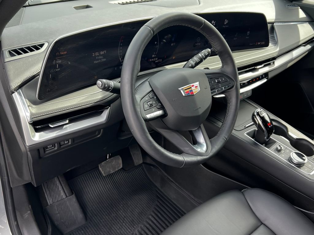 Certified 2024 Cadillac XT4 Premium Luxury w/ Cold Weather Package image 23