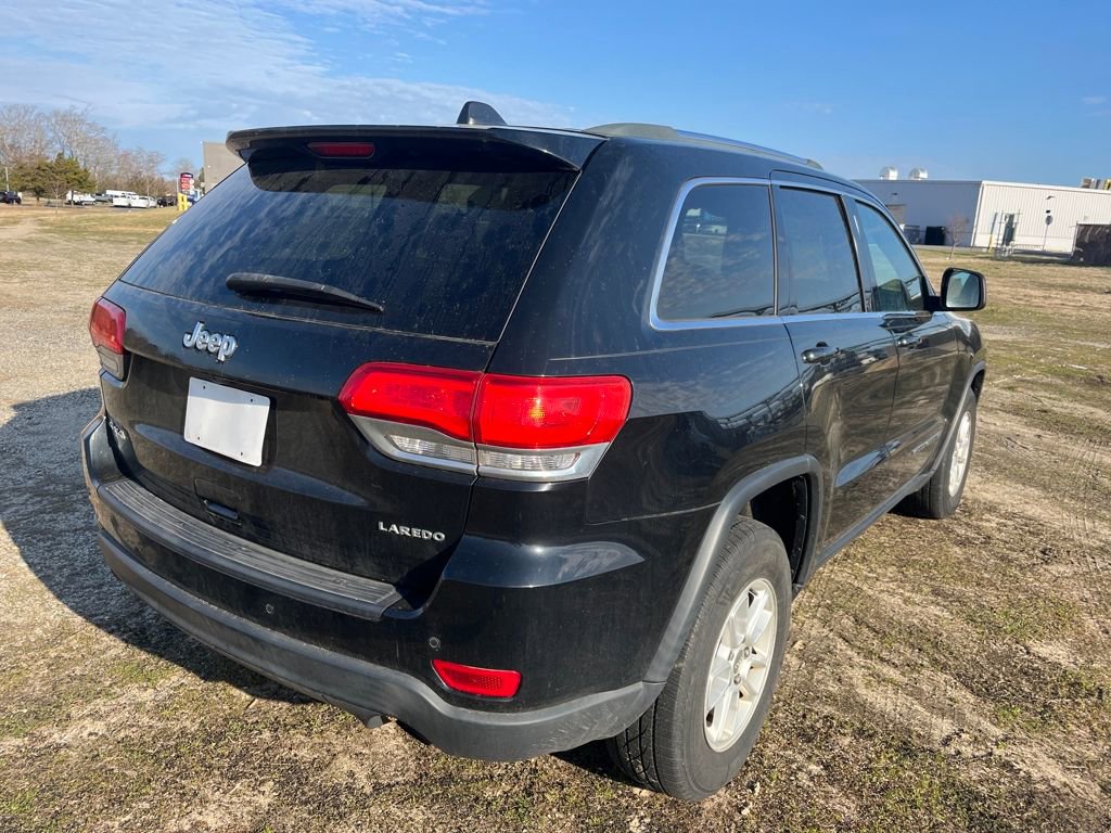 Used 2018 Jeep Grand Cherokee Laredo image 10