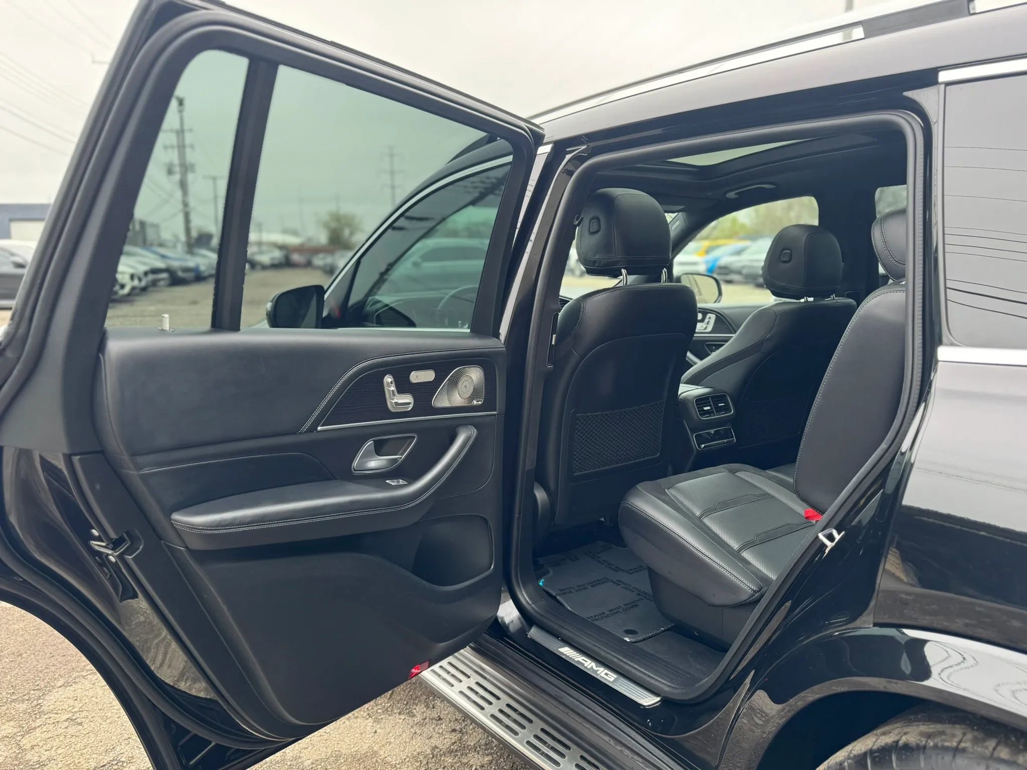 Used 2023 Mercedes-Benz GLS 63 AMG 4MATIC w/ Warmth & Comfort Package image 30